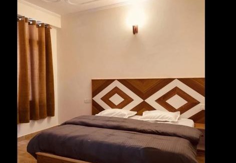 New Manali Bed & Breakfast | Aadesh villa B&B