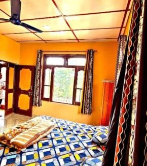 Gunehr House | Aashiyana homestay bir