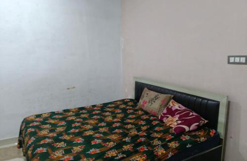 Ayodhya House | Abhay Paying Guest House