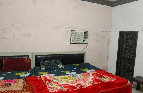 Ayodhya House | Abhay Paying Guest House