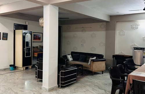 Mayapur Hotel | Abhi Ganga Homestay