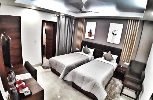 South West House | Airport Hotel Delhi Aerocity