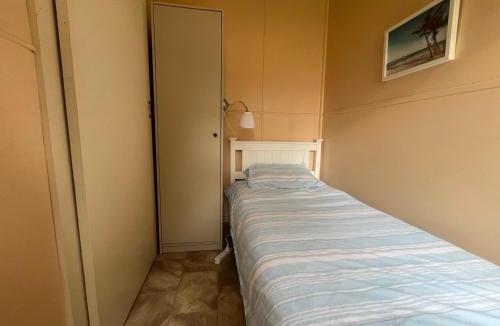 Arncliffe House | Airport Sharehouse