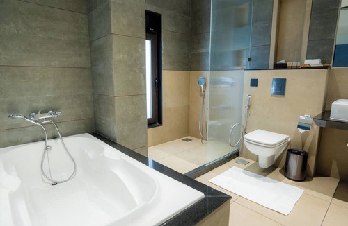 Ahmednagar Hotel | Akaya Elegance