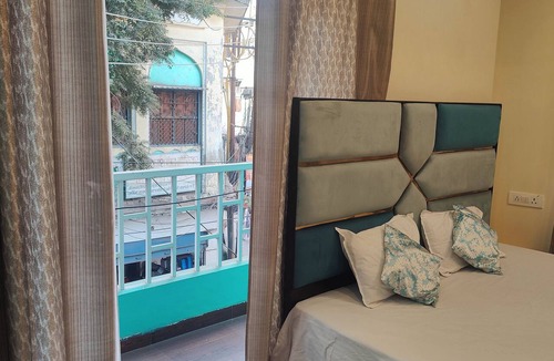 Varanasi Apartment | Akhand Bhawan Homestay