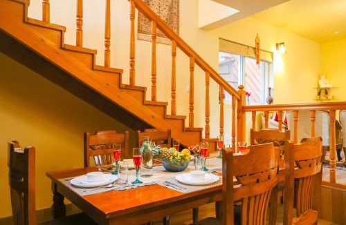 Bhimtal Villa | Alaya Stays 2 BHK with Garden & Balcony - Villa Harmony