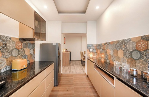 Kumarhatti Apartment | Alaya Stays Pinnacle 3BHK Apartment