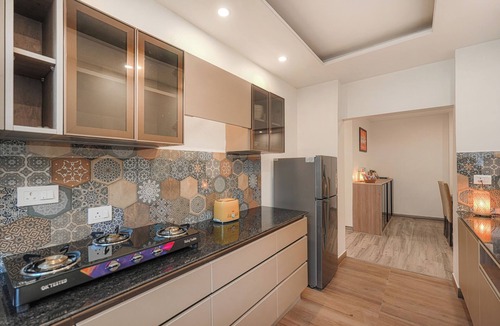 Kumarhatti Apartment | Alaya Stays Pinnacle 3BHK Apartment