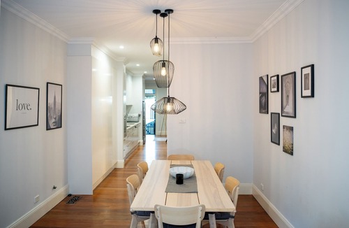 Glebe House | Alf and Lisa's Luxury Glebe House - 2BR, 2BA With Free Lockup Parking