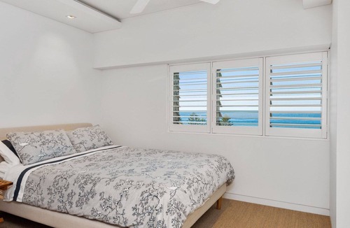 Whale Beach House | AMANWALI by Palm Beach Holiday Rentals