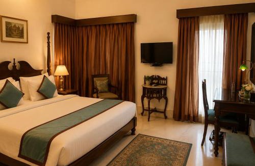 Lake Pichola Hotel | Amar Kothi Udaipur , A Rajputana Haveli Experience Near Pichola Lake
