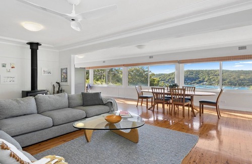 Pretty Beach Central Coast House | Amazing bush and bay views