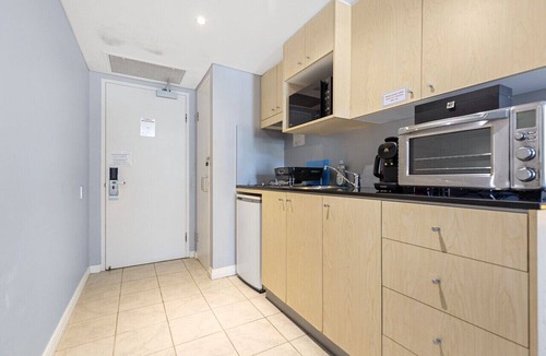 Chinatown Apartment | Amazing unit near China Town