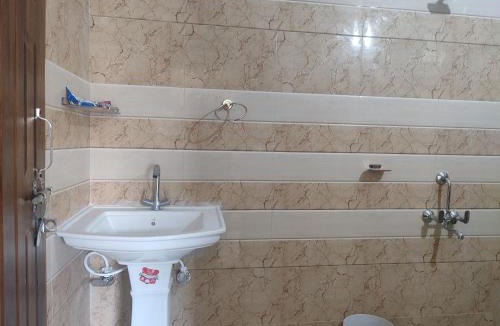 Bullawala House | Anuj home stay and cafe