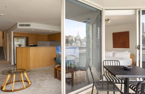 Woolloomooloo Apartment | Apartment in Iconic Fingerwharf