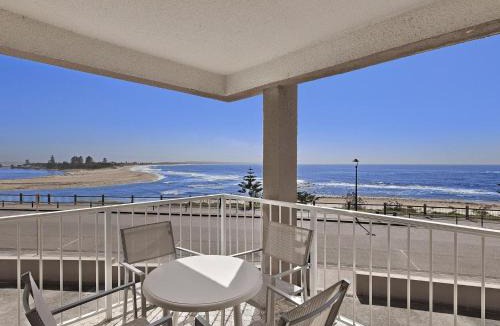 The Entrance Apartment | Apartments in The Entrance, Australia