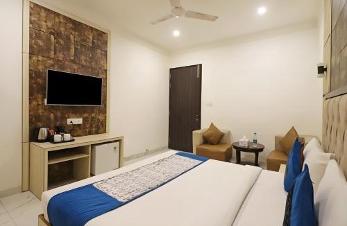 Mahipalpur Extension Hotel | Apple Park - Comfortable Stay Near Delhi Airport, Mahipalpur