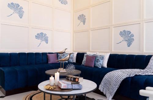 Pink City Apartment | Ardra Studio Apartment Compact Stay with Workspace MI Road Jaipur