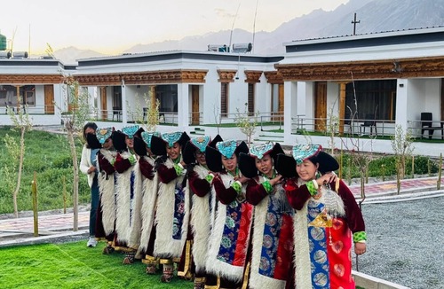 Hundur Resort | Arhat resort