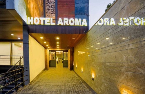 New Delhi Hotel | Aroma Hotel Sultanpur