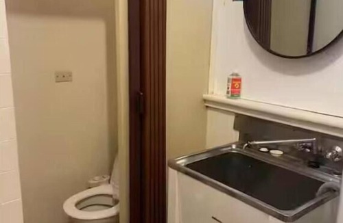Canley Vale Apartment | Ash Vintage House