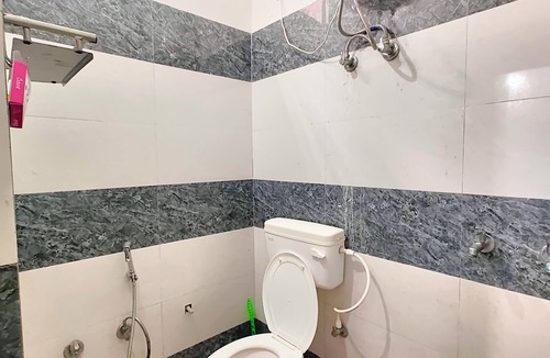 Ayodhya Hotel | Ashoka Homestay Ayodhya