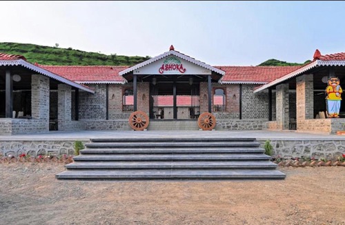 Wai Hotel | Ashoka Resort