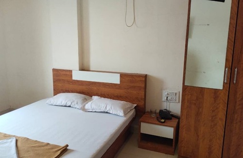 Loni Kalbhor Hotel | Atithi Executive Lodging