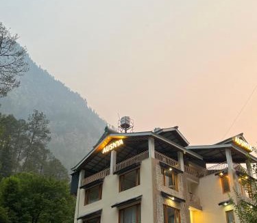 Banjar Hotel | Ausnya Tirthan