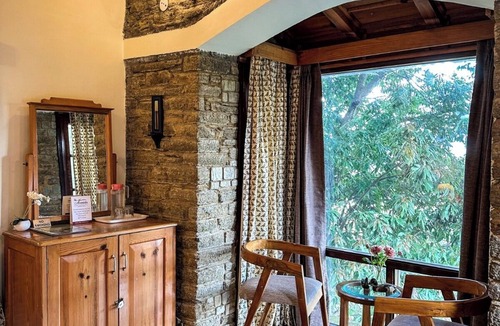 Nathuakhan Hotel | Avenida Snowcap Retreat