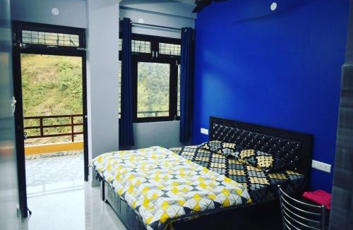 Almora House | B2 Guest House