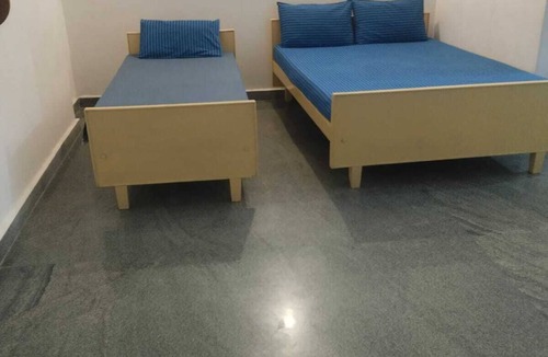 Mahabalipuram Beach Hotel | Baba Guest House