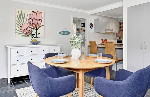 Port Stephens Council House | Bagnalls Pet Friendly Townhouse