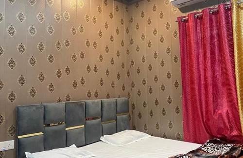 Ayodhya House | Bajrangbali Guest House