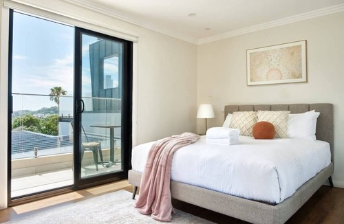 Balmain East Apartment | Balmain Family Tranquility - Harbour Views