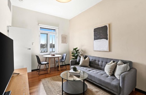 Balmain East Apartment | Balmain Wharf 1 bedroom Apartments