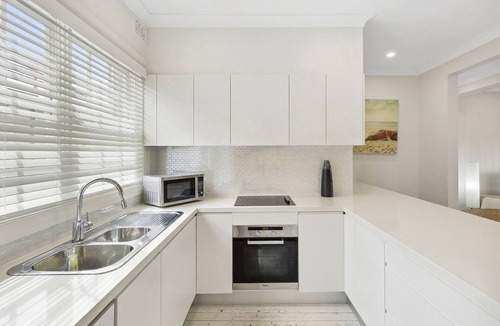 Mosman Apartment | Balmoral Daydream - less than 100m walk to Balmoral Beach