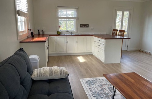 Balmoral Other | Balmoral Village End of the Road Cottage No.5