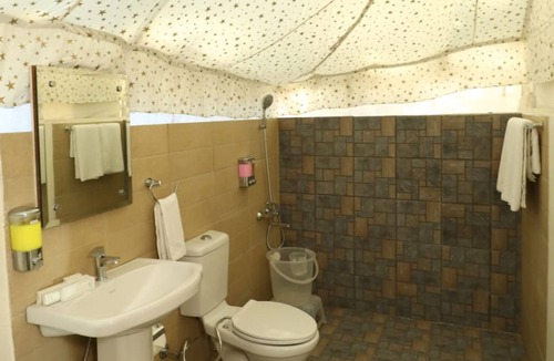 Kandaghat Hotel | Banjara Mountain Retreat Chail Hills