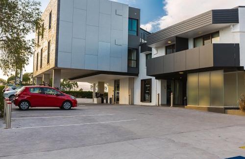 Chullora Hotel | Bankstown Motel 10