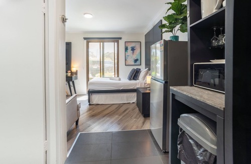 Sydney Hotel | Bankstown Motel 10