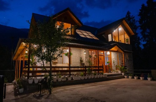 Manali House | Banphool by Qasr Keys 5BHK Luxury Mountain Home