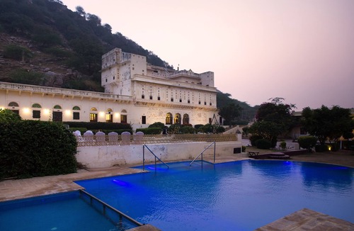 Jaipur Hotel | Bara Bungalow Kalwar, Jaipur - A Rosakue Collection