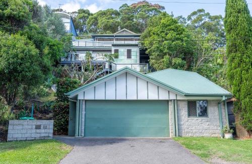Killcare House | Bay and Beachside Family Retreat