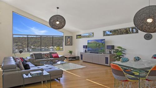 Pretty Beach Central Coast House | 'Bay Views at Wagstaffe' by HolidayCo