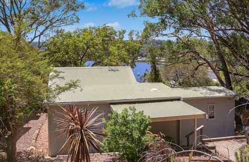 Pretty Beach Central Coast House | Bayside Bliss | Water Views & WIFI
