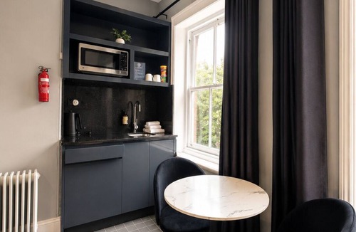 Rushcutters Bay Cabin | Bayswater Boutique Lodge - Potts Point