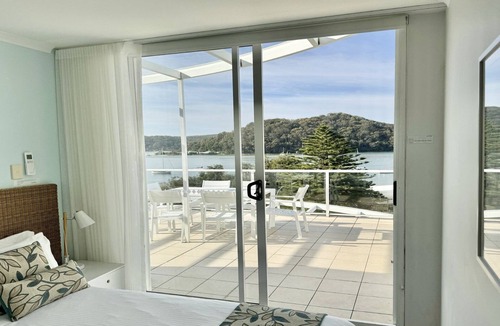 Ettalong Beach House | BAYVIEW BLISS- 2 BEDROOM ETTALONG BEACH RESORT