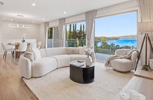 Tascott House | Bayview Luxe Retreat | Luxury Central Coastal Escape with Panoramic Water Views