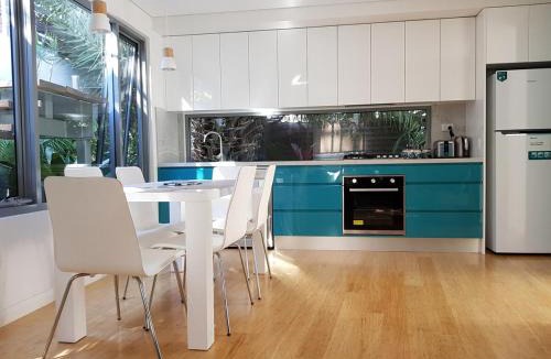 Maroubra House | Beach-side cottage with the pool North Maroubra close to Coogee